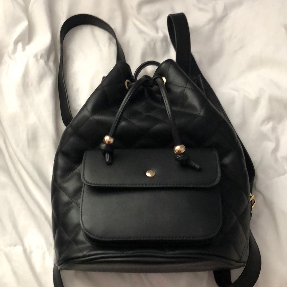 NWOT Backpack/Purse with Adjustable straps